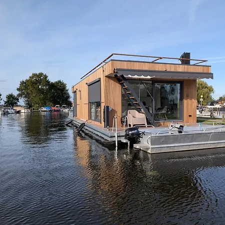 Surla House Boat Tikwa Unique Waterfront At Kagerplassen * Warmond
